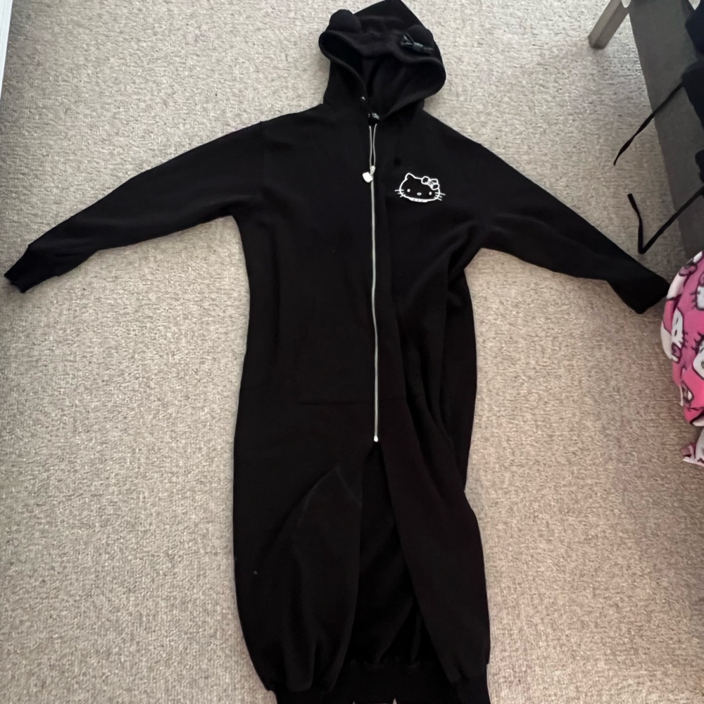 DOLLS KILL HELLO KITTY RARE ROBE ZIP UP OPIUM - Picture 5 of 5